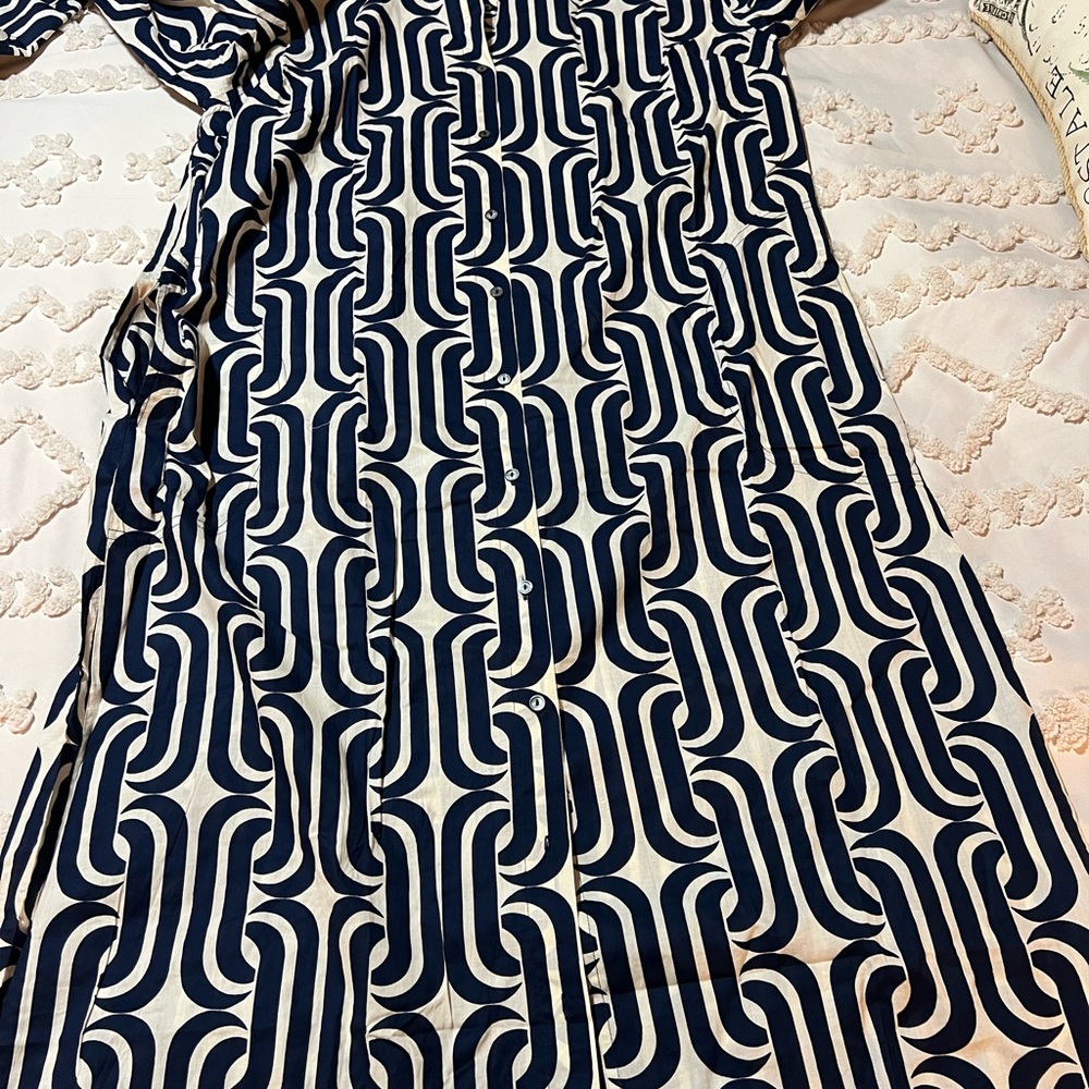 Velvet by Graham & Spencer Navy and White Maxi Dress - Picture 9 of 16